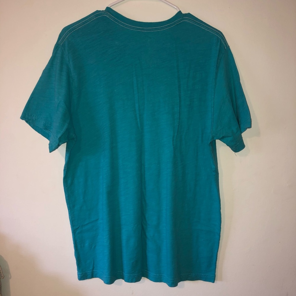 Shirt - Picture 2 of 3
